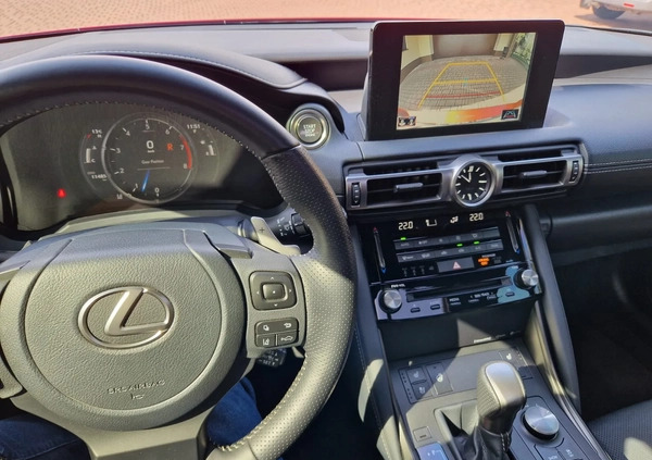 Lexus IS cena 246000 przebieg: 12485, rok produkcji 2021 z Tarnów małe 191